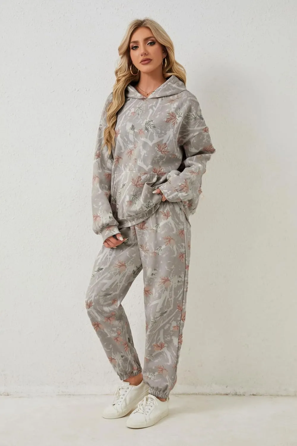 2 Piece Camo Sweatsuits for Women Oversized Maple Leaf Hoodies Sets Graphic Sweatshirts Tracksuits Fleece Fall Outfits