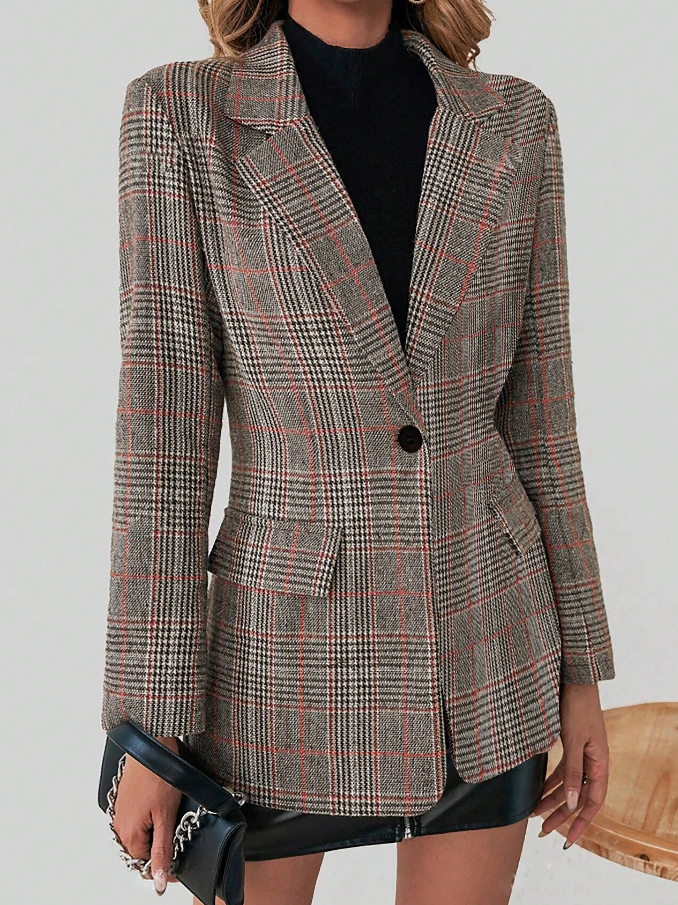 EMARIS | Elegant Checked Blazer with Long Sleeves
