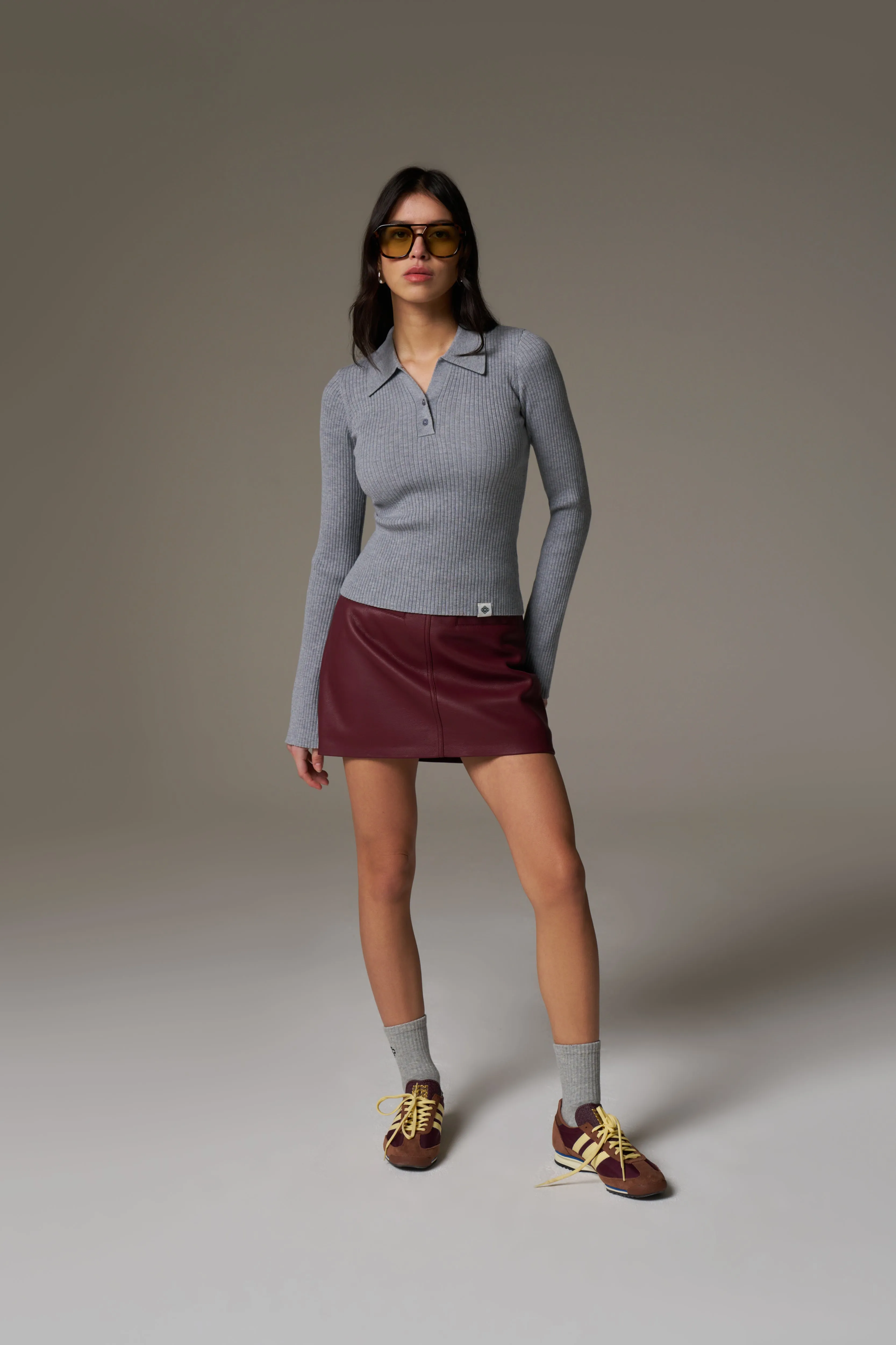KNITTED RIBBED BUTTON THROUGH TOP - GREY MARL