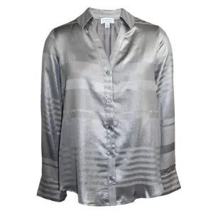 Spread Collar Button Front Blouse