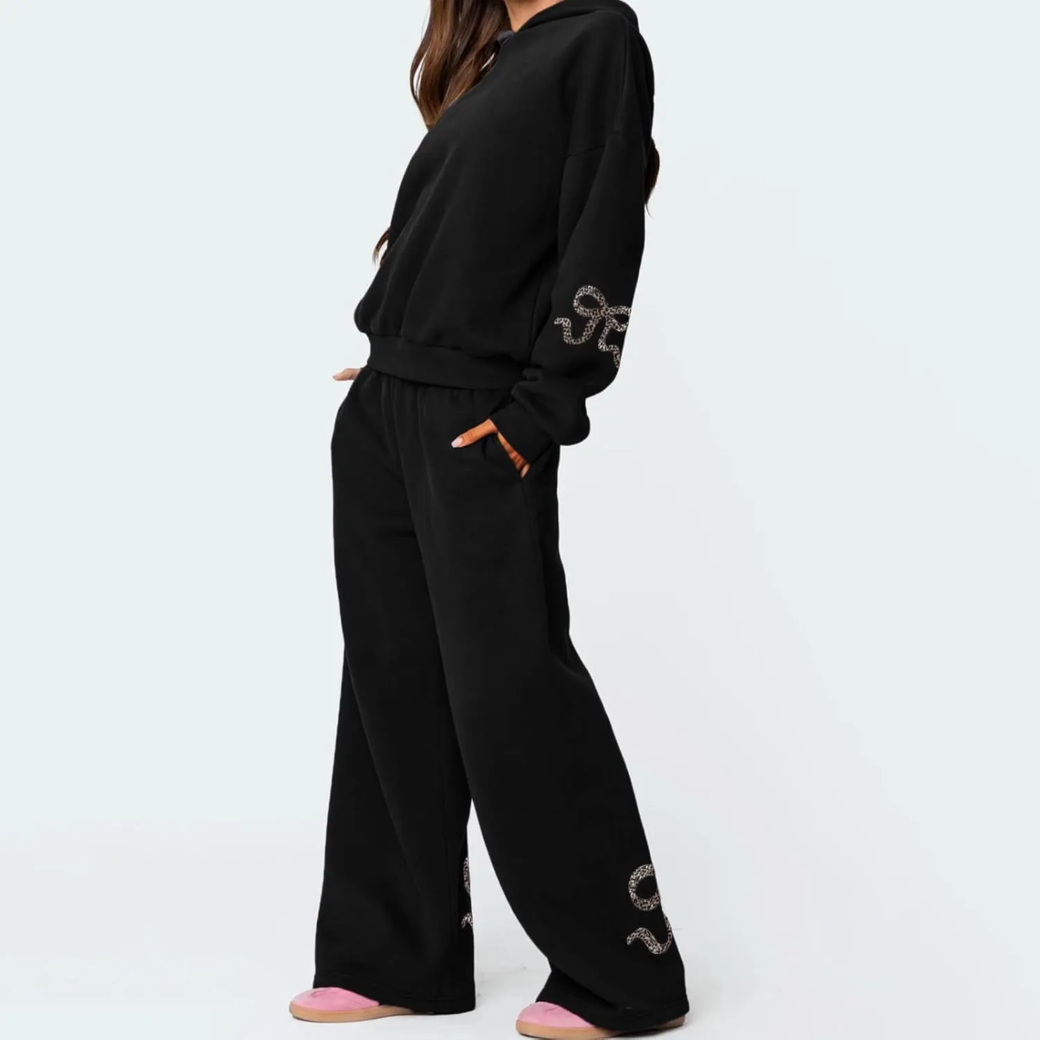 Women 2 Piece Bow Print Tracksuit Outfits Long Sleeve Hoodies Wide Leg Sweatpant Oversized Sweat Set with Pockets